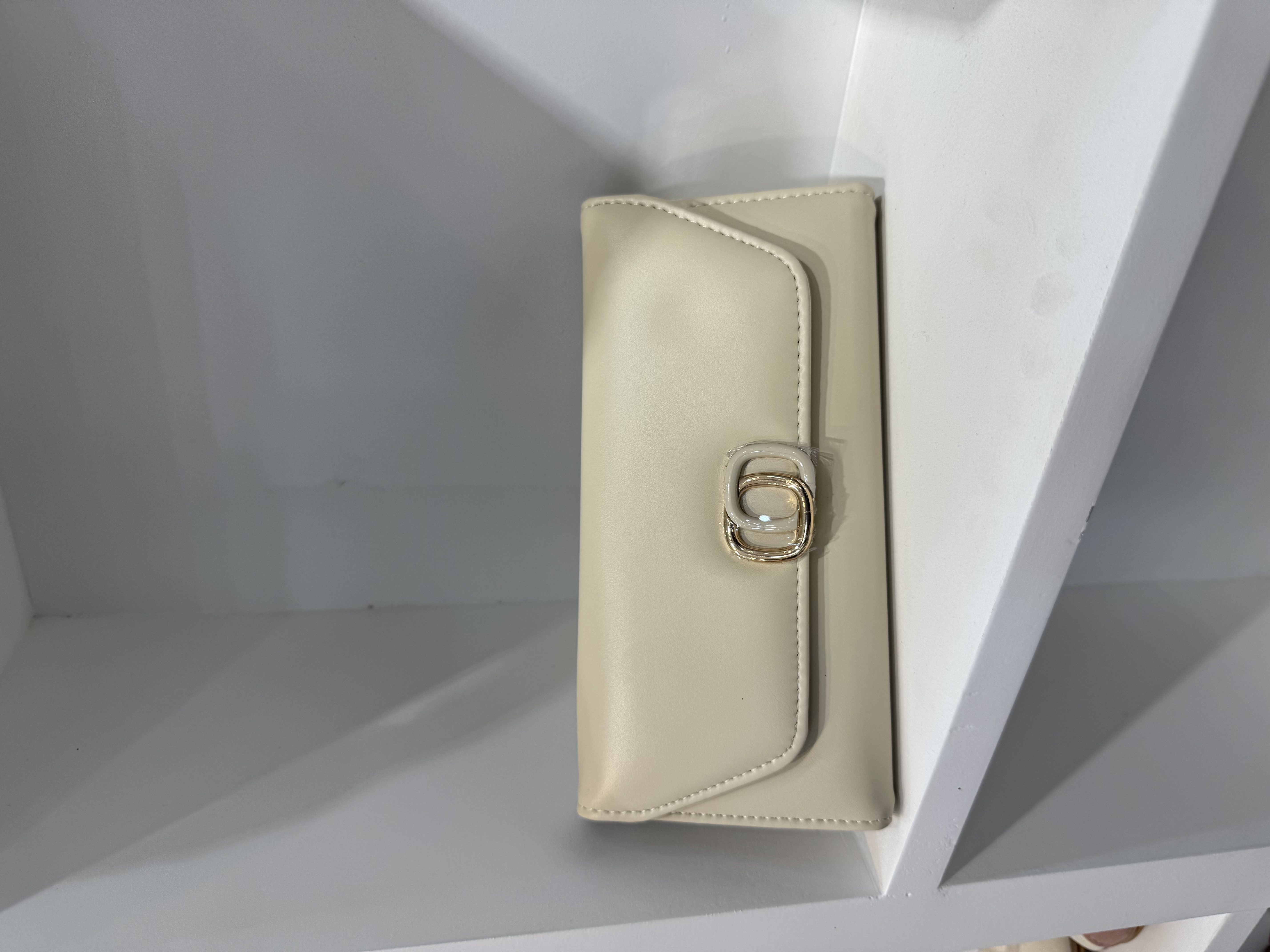 Hand purse white